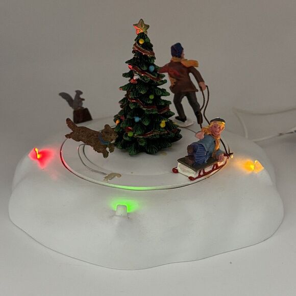 Lemax Coventry Cove Racing Rover Sled Tree Christmas 2006 Lights Only READ - Picture 2 of 16